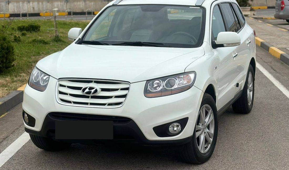 Jepet me Qera Ditore Makina Santafe per 75 euro dita 