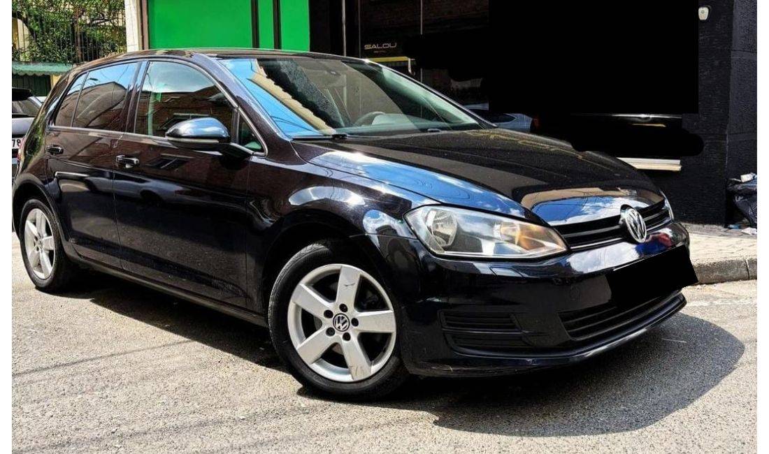 Makine Me Qera Golf 7 duke nisur nga 35euro dita ,Rinas Aeroport 