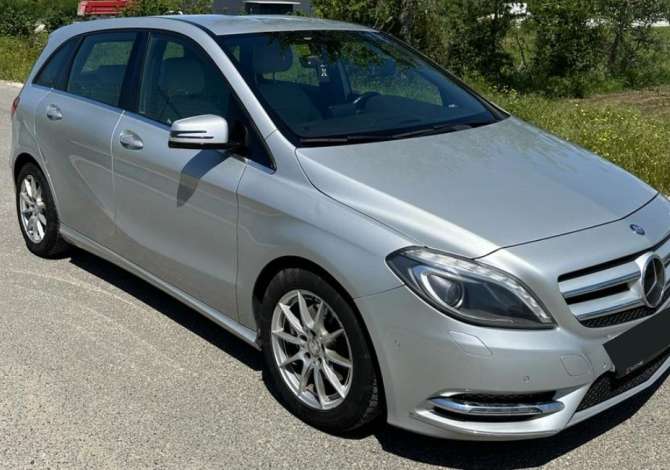 Noleggio Auto a Tirana - 65 Euro