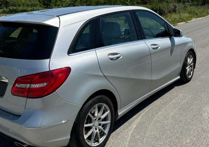 Noleggio Auto a Tirana - 65 Euro