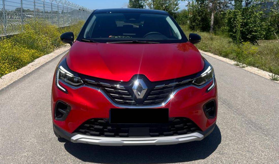 Makina me qera renault captur viti 2024, duke nisur nga 60 euro dita ,Rinas Tirane