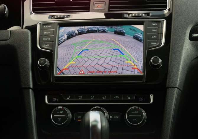 Makine me qera Golf 7 duke nisur nga 65 euro dita .Rinas