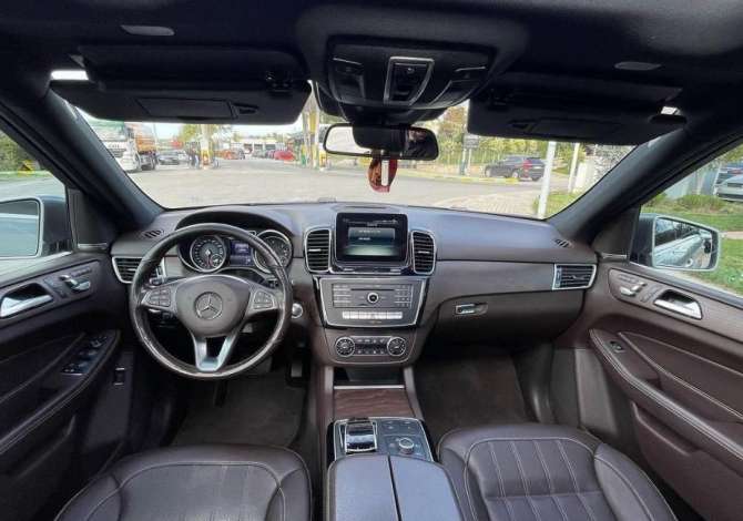 Noleggio Auto a Tirana - 130 Euro