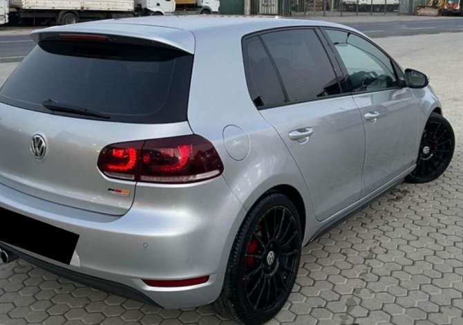 Noleggio Auto a Tirana - 35 Euro