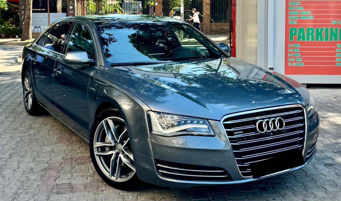 Makine me qera Audi A8 duke nisur nga 105 euro dita.