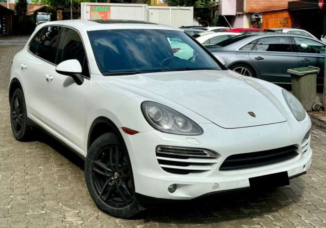 Noleggio Auto a Tirana - 105 Euro