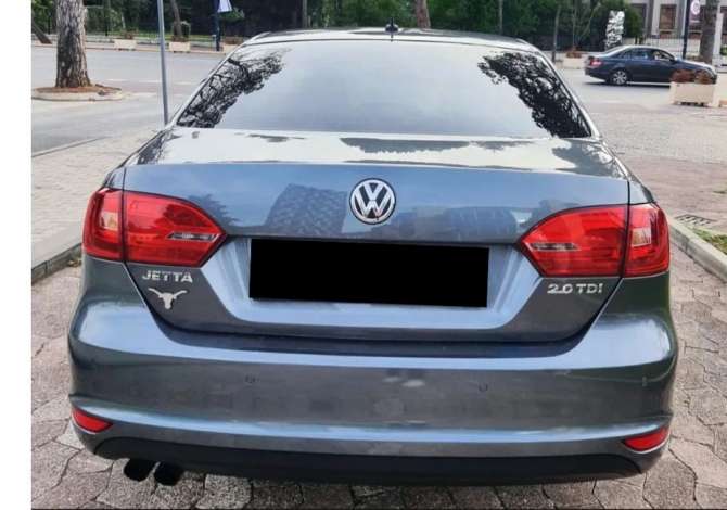 Makina me qera volkswagen jetta duke nisur nga 60 euro dita, Car for rent