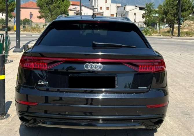 Jepet makina me qera Audi Q8 duke nisur nga 300 euro dita