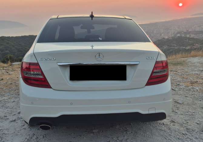 Noleggio Auto a Tirana - 50 Euro