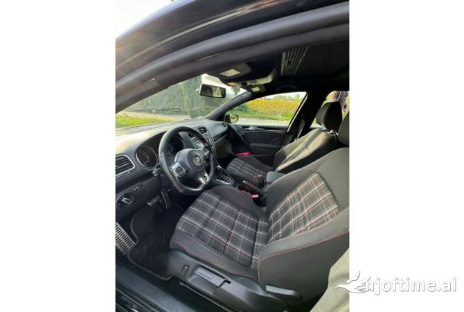 Car Rental in Tirana - 30 Euro