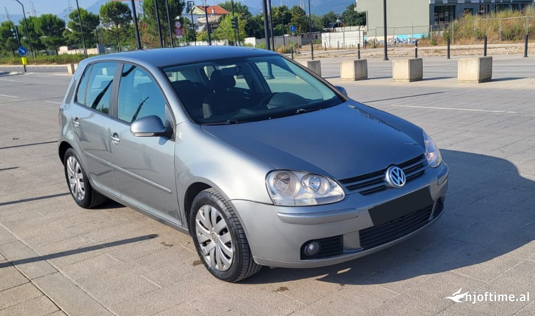 Jepet me qera Volkswagen Golf 5 duke filluar nga 30 euro dita per rezervime +10 dite