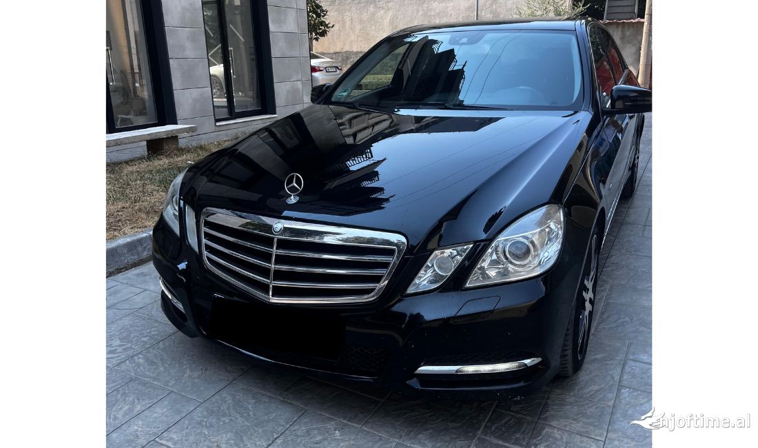 Makina me qera ne Rinas Tirane Mercedes Benz E Class per 60 euro dita