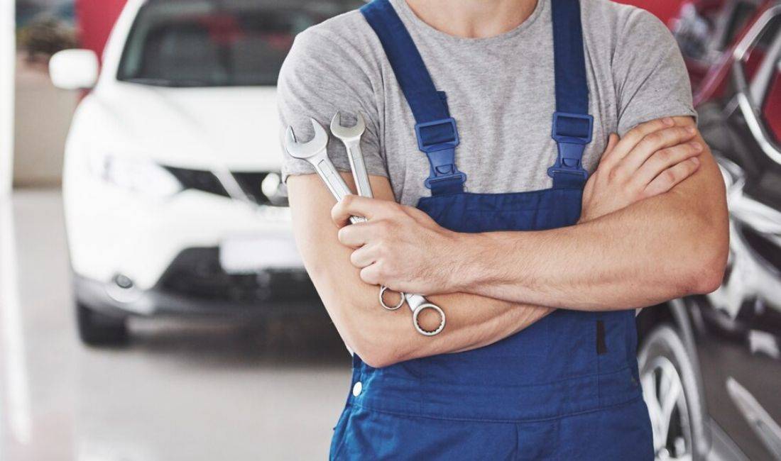 Audi Servis: Sherbime Profesionale te riparimeve motorrit si dhe nderrim vaji dhe filtrash