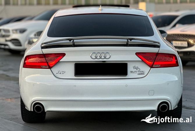 📢Makine me qera Rinas Tirane - Audi A7 duke nisur nga 70 euro dita