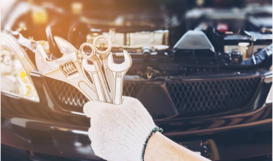 Servis dhe pjese kembimi i specializuar vetem per Mercedes Benz dhe Sprinter