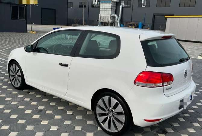 Noleggio Auto a Tirana - 40 Euro