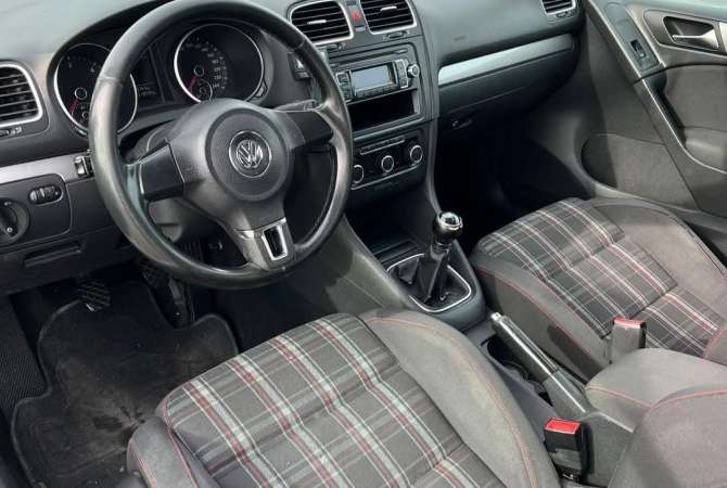 Noleggio Auto a Tirana - 40 Euro