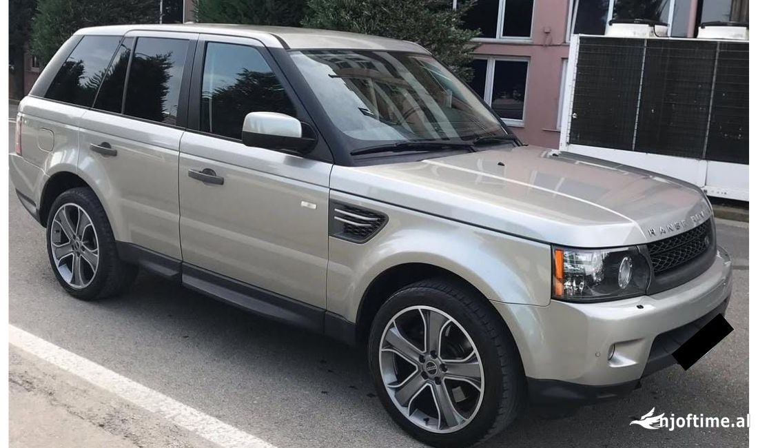 Makina me qera makina Range Rover duke nisur nga 90 euro dita
