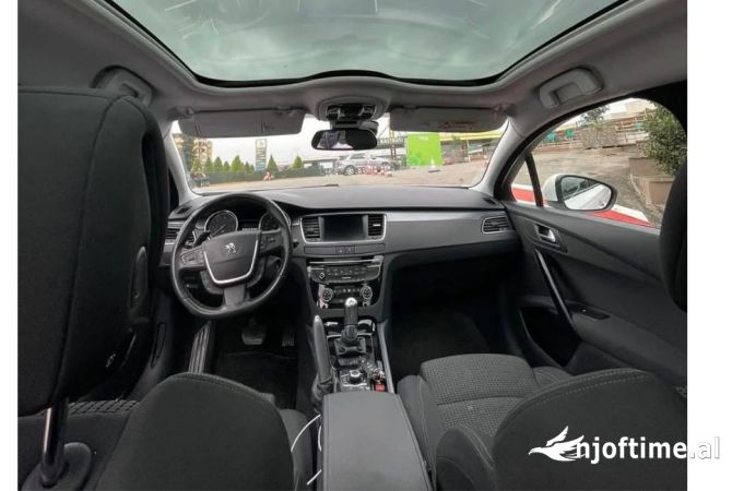 Noleggio Auto a Tirana - 30 Euro