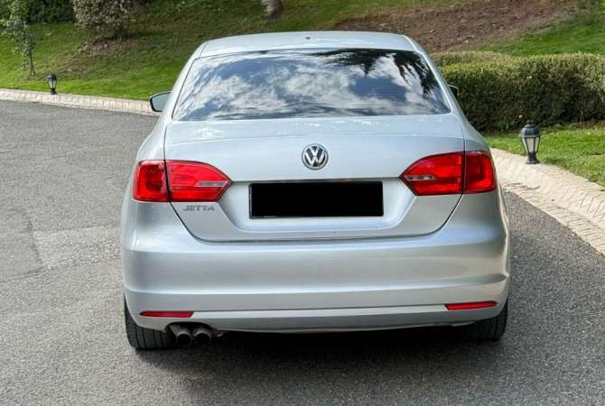 Makina me qera ne Tirane - 35 Euro