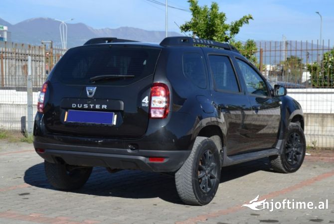Jepet Makina me qera Dacia Duster duke nisur nga 29 euro dita 