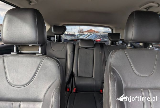 Makina me qera ne Tirane - 29 Euro