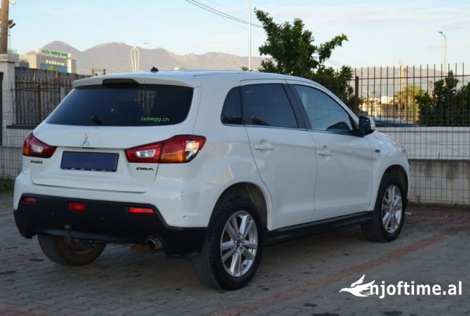 Makina me qera mitsubishi asx duke nisur nga 29   euro dita 