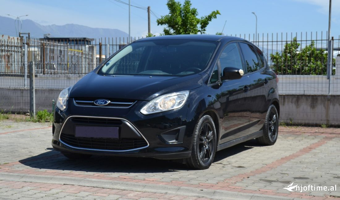 Makine ekonomike Ford C Max me qera duke nisur nga 25 euro dita , Airport 