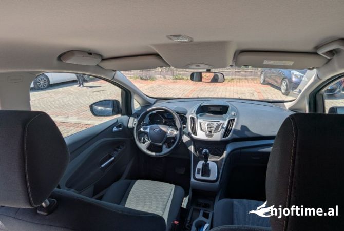 Makina me qera ne Tirane - 25 Euro