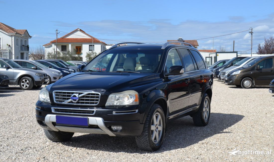 Makina Me Qera Volvo Xc90, 7 Vende Duke Nisur Nga 34 Euro Dita