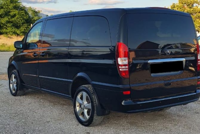 Makina me qera Mercedes Benz Vianno duke nisur nga 69  euro dita