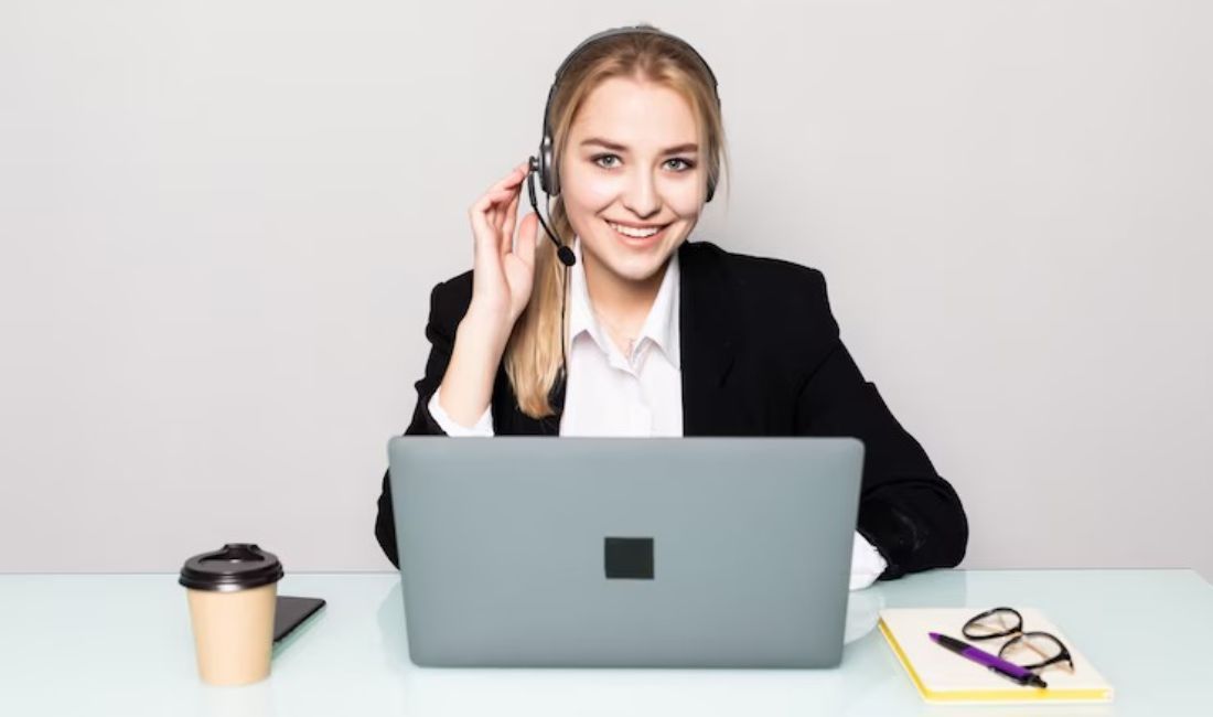 Njoftime Pune ne Tirane, Profesioni operatore telefonike per gjuhet Gjermanisht, Greqisht, Italisht, Frëngjisht, Spanjisht, , Me eksperience, Pagesa 1,000  Euro.