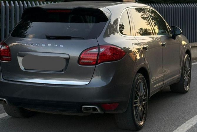 Noleggio Auto a Tirana - 100 Euro