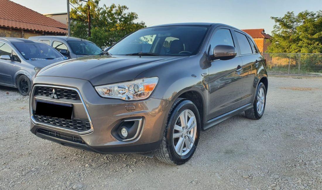 Makina me qera Mitsubishi ASX duke nisur nga 29 euro dita 