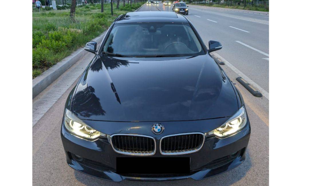 💥OFERTE 💥Jepet Makine me qera BMW Seria 3 , duke nisur nga 40 euro dita.