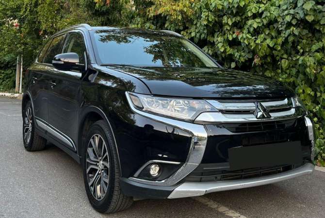 Foristrade me qera ne Rinas Tirane Mitsubishi duke filluar nga 65 euro dita