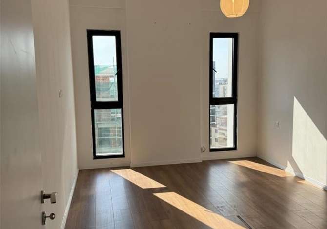 Ambient biznesi me qera 3+1 ne Tirane - 420 Euro