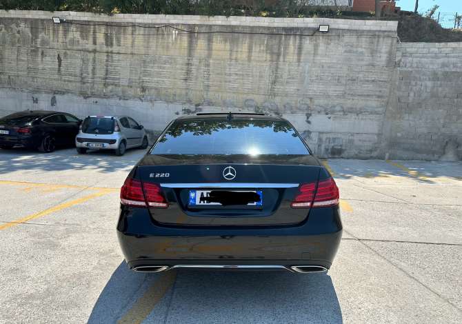 Auto in Vendita a Tirana, Mercedes-Benz, 2015 Diesel,Kambio Automatik Pagamento 15,000  Euro.