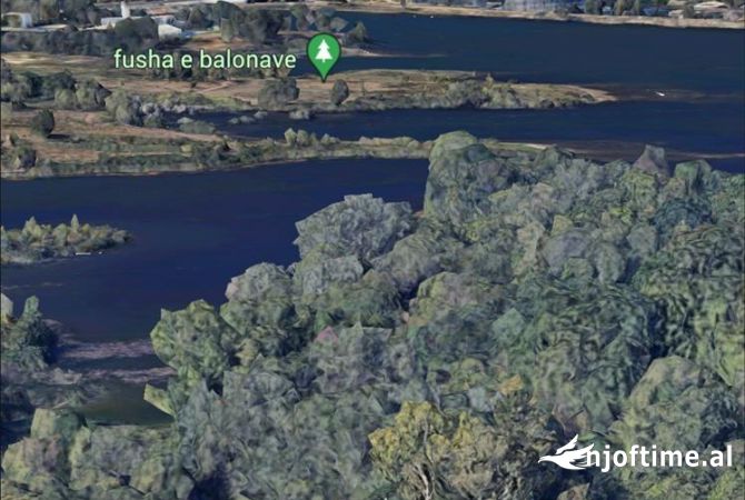 Shitet toke te liqeni artificial i Tiranes 400m2 