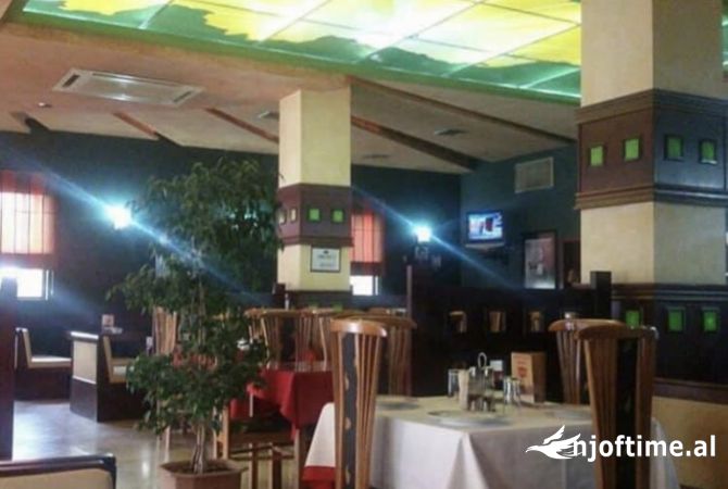 Shtepi ne shitje Vila Luksoze ne Fier, 7+1, Mobilimi E mobiluar, Pagesa 1,000,000  Euro.