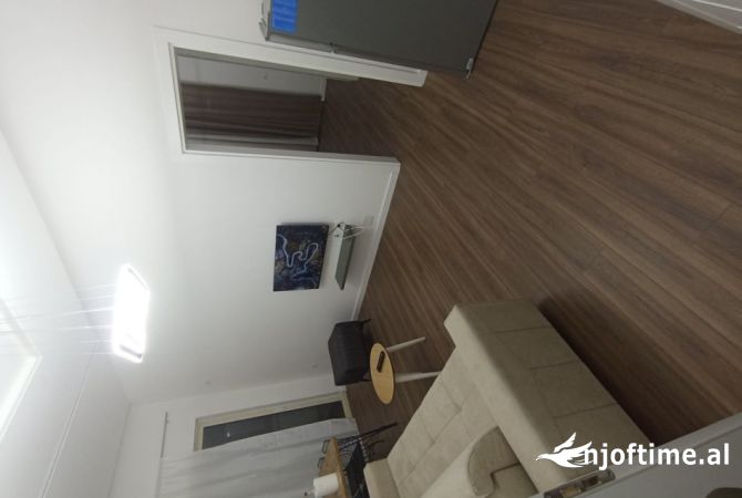 Tirane, shitet apartament 1+1+Aneks+Ballkon Kati 1, 83 m² 80.000 € (Baftjar Lici)