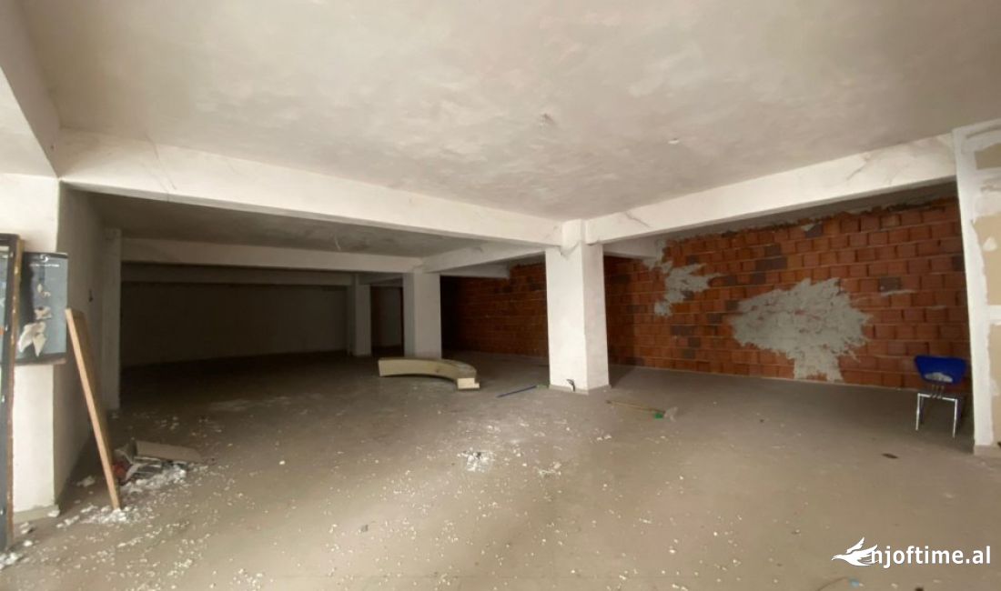 Shitet ambient biznesi ne fresk 310 m2 