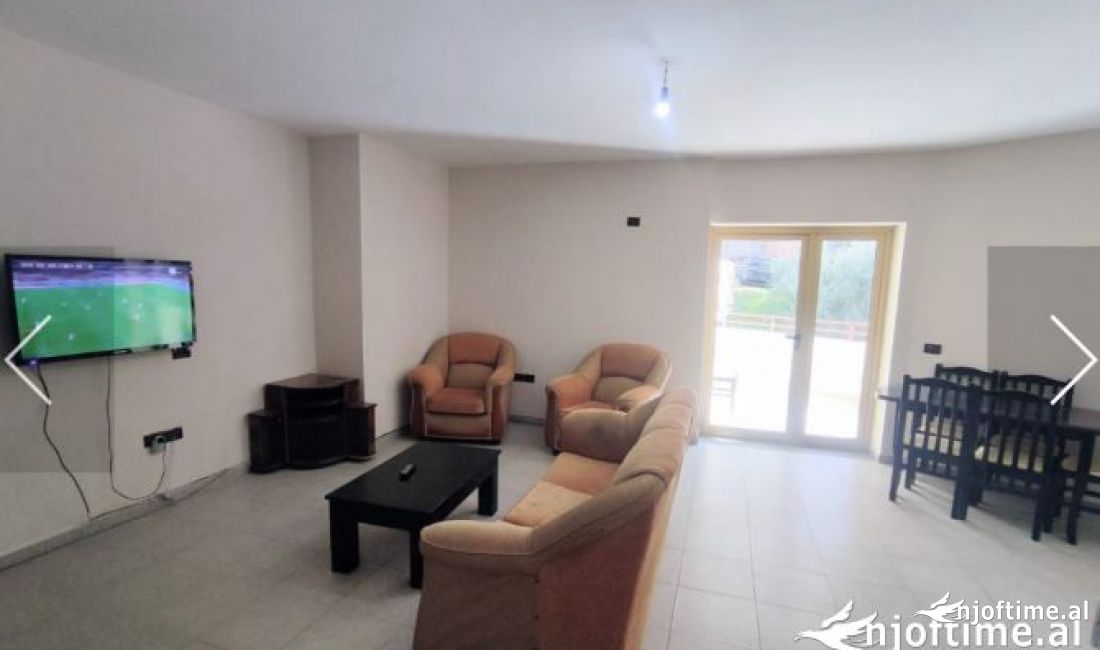 Shtepi ne shitje Apartament ne Tirane, 2+1, Mobilimi E mobiluar, Pagesa 93,000  Euro.