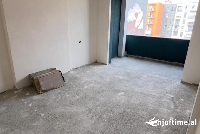 Shtepi ne shitje Apartament ne Tirane, 2+1, Mobilimi Bosh, pa mobiluar, Pagesa 153,000  Euro.