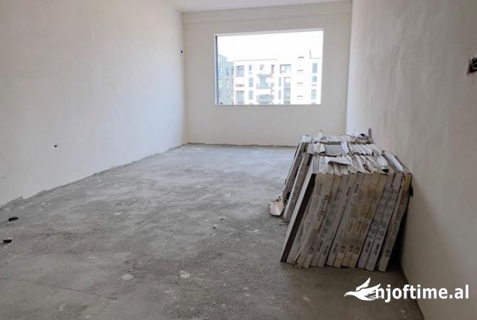 Shitet apartament 2+1+2 tek Oxhaku , Rezidenca Mirabela