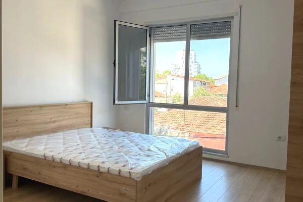 Shtepi me qera 1+1 ne Tirane - 500 Euro