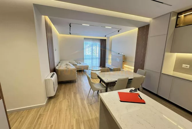 Shtepi me qera Apartament ne Tirane, 1+1, Mobilimi E mobiluar, Pagesa 650  Euro.