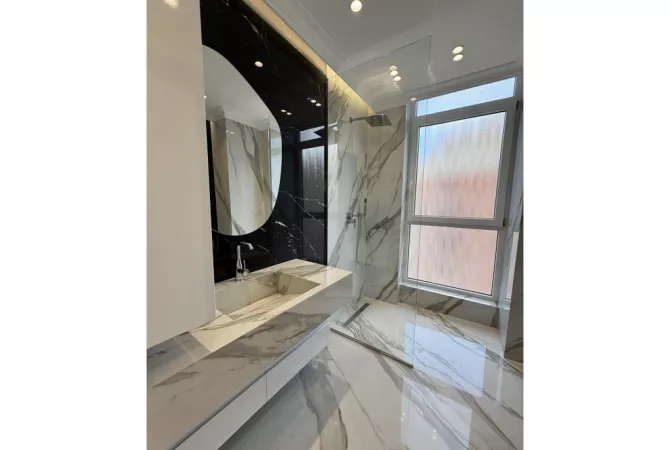 Shtepi ne shitje Apartament ne Tirane, 3+1, Mobilimi E mobiluar, Pagesa 400,000  Euro.