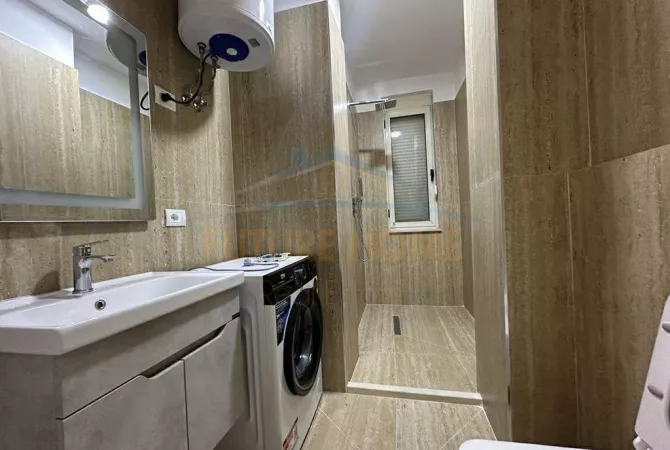 Shtepi me qera Apartament ne Tirane, 2+1, Mobilimi E mobiluar, Pagesa 600  Euro.