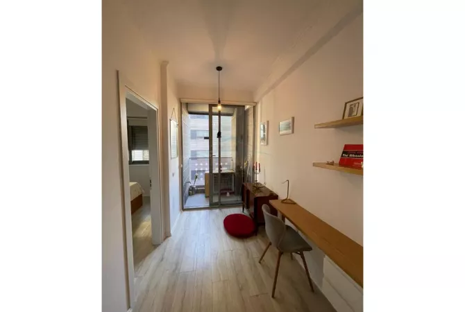 Shtepi me qera Apartament ne Tirane, 1+1, Mobilimi E mobiluar, Pagesa 950  Euro.